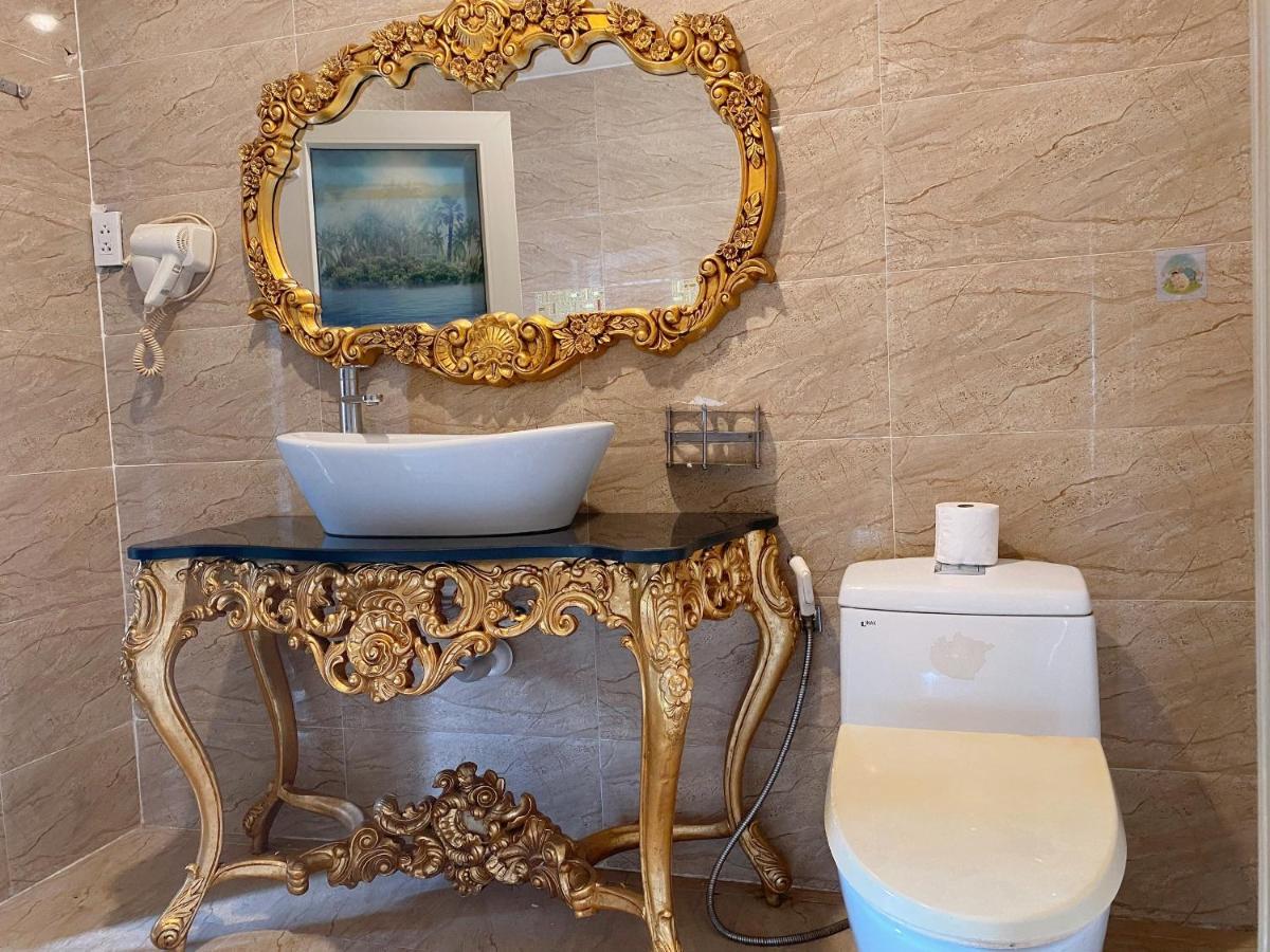 Crowne Bui Vien Hotel TP. Hồ Chí Minh Ngoại thất bức ảnh