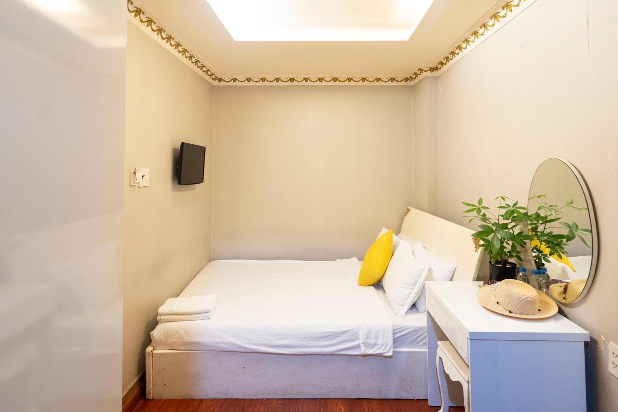 Crowne Bui Vien Hotel TP. Hồ Chí Minh Ngoại thất bức ảnh