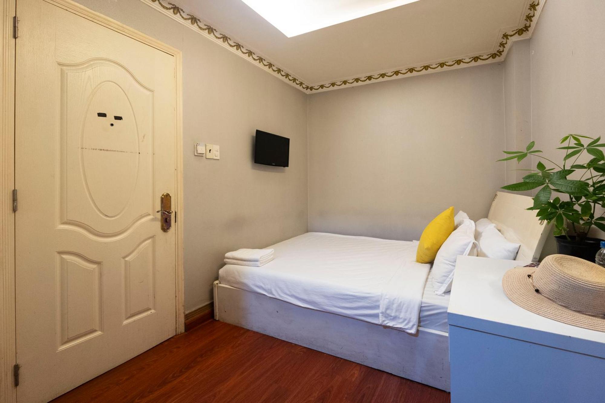 Crowne Bui Vien Hotel TP. Hồ Chí Minh Ngoại thất bức ảnh