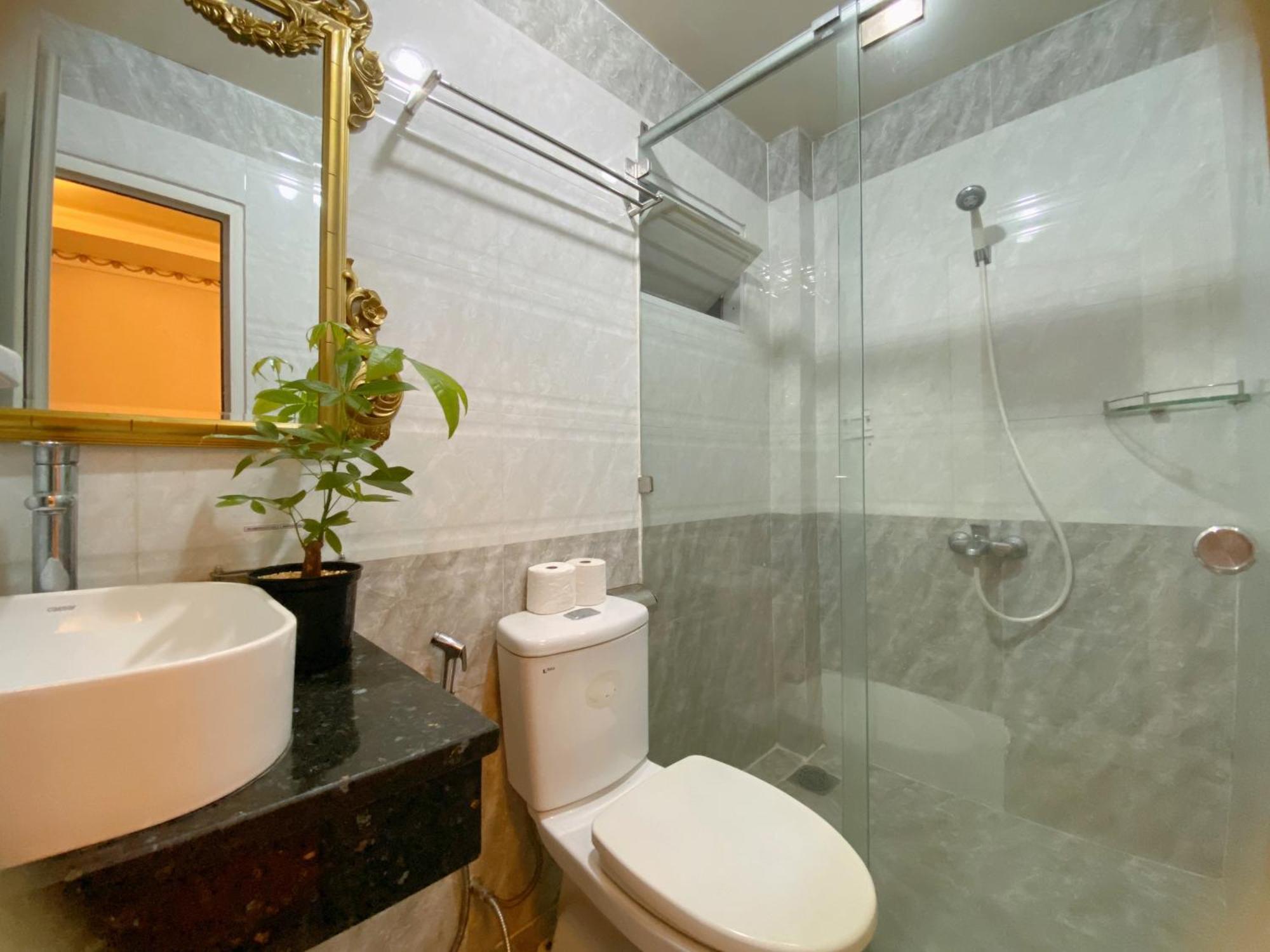 Crowne Bui Vien Hotel TP. Hồ Chí Minh Phòng bức ảnh